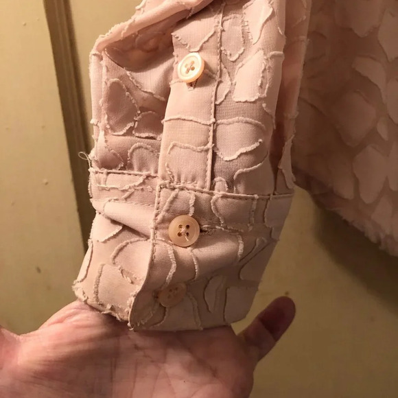 Ann Taylor Womens Pink Textured Long Sleeve Button-Down Blouse Top Size 0 - Picture 15 of 15